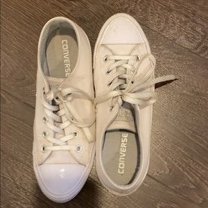 White converse